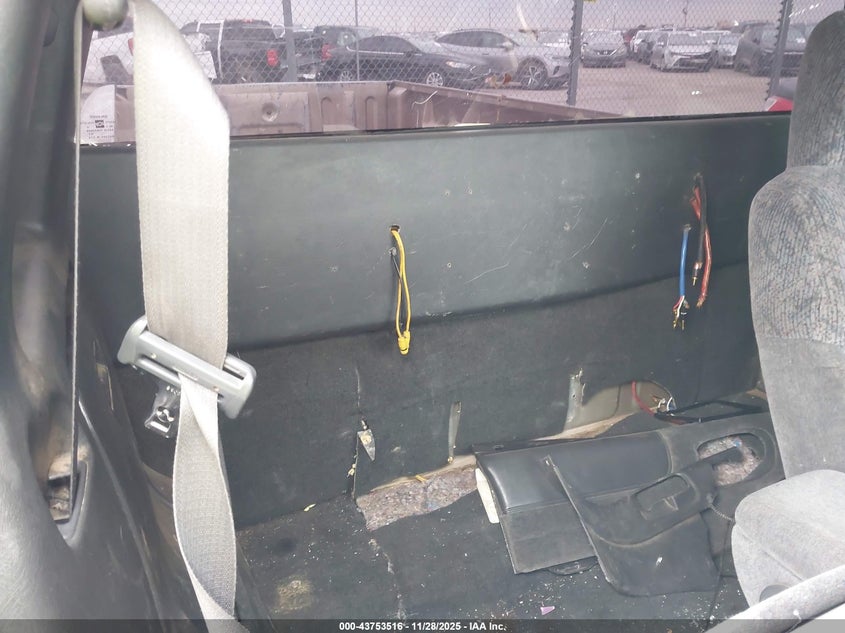 1999 GMC Sonoma Sls VIN: 1GTCS19XXX8500806 Lot: 43753516