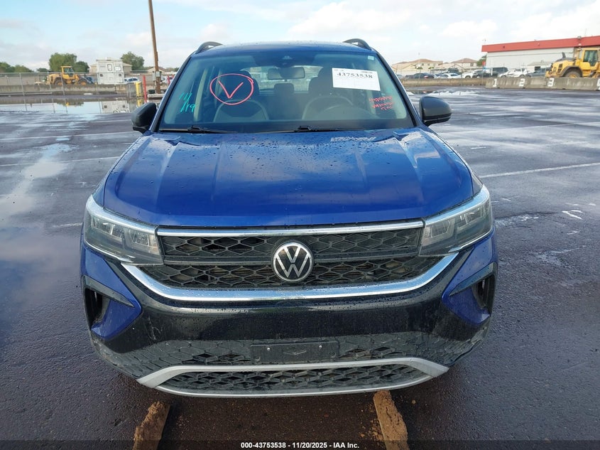 3VVMX7B29NM050065 2022 VOLKSWAGEN TAOS photo no. 11