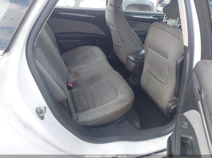 2016 Ford Fusion S VIN: 3FA6P0G79GR310981 Lot: 43753546