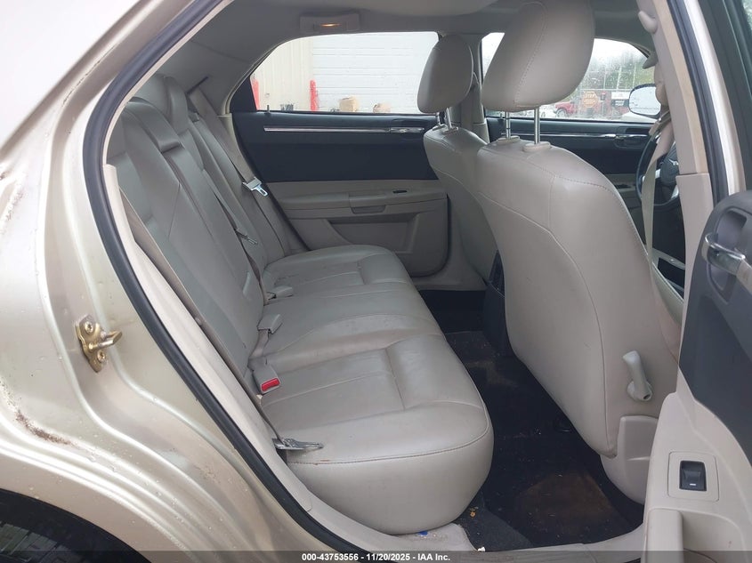 2006 Chrysler 300 Touring VIN: 2C3KA53G36H141195 Lot: 43753556