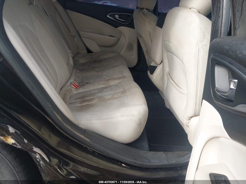 2015 Chrysler 200 Limited VIN: 1C3CCCAB6FN534075 Lot: 43753571