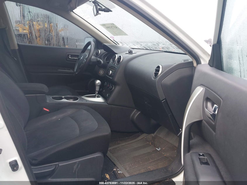 JN8AS5MT2DW013288 2013 NISSAN ROGUE photo no. 5
