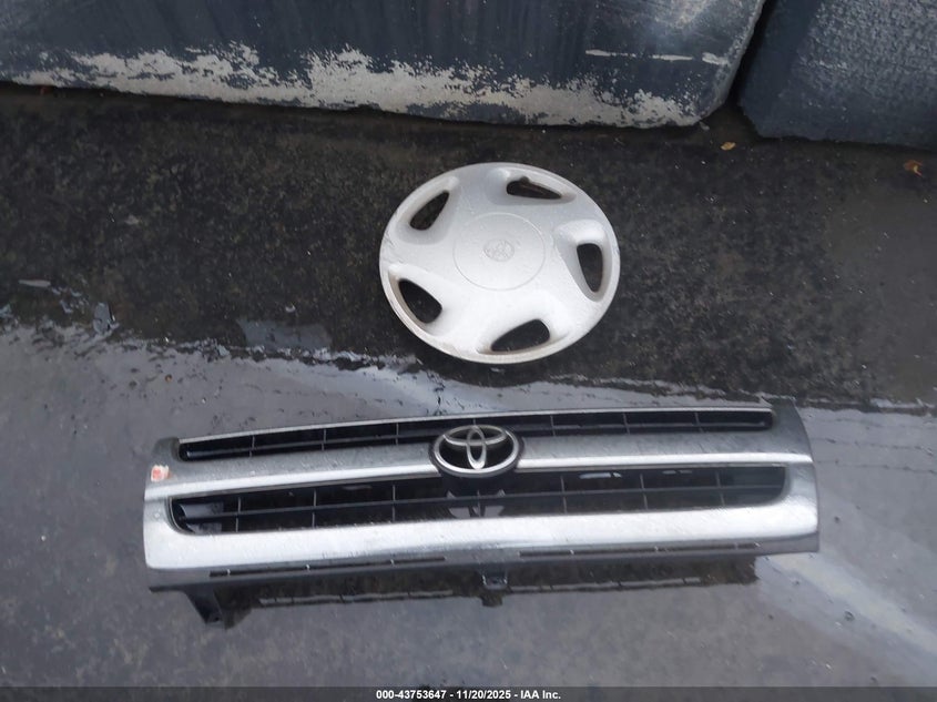 1999 Toyota Tacoma VIN: 4TAVL52N6XZ530719 Lot: 43753647