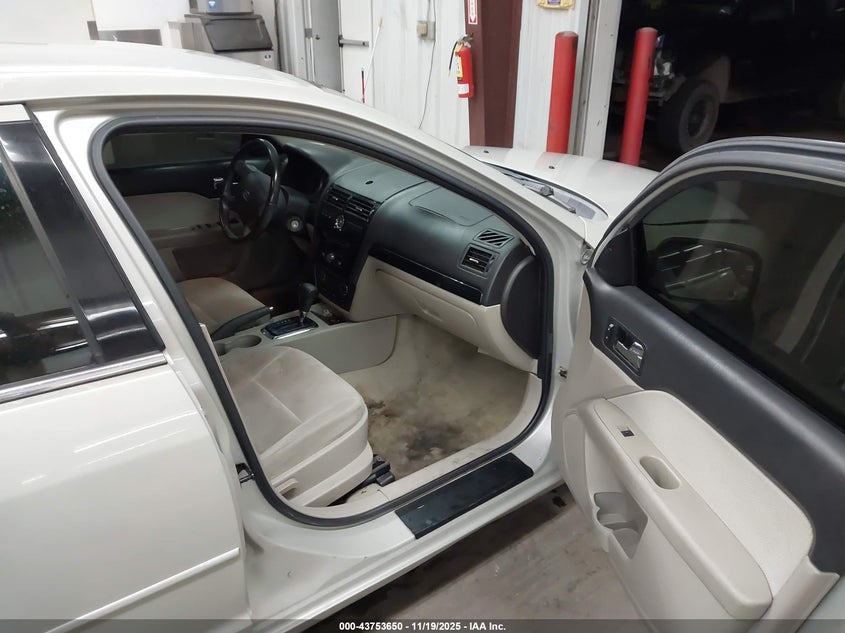 3FAHP08118R157128 2008 FORD FUSION photo no. 5