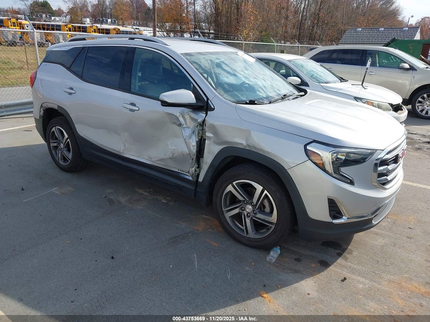 GMC TERRAIN SLT