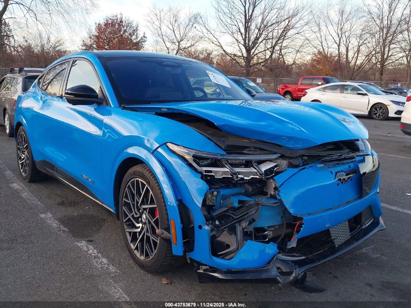 FORD MUSTANG MACH-E GT