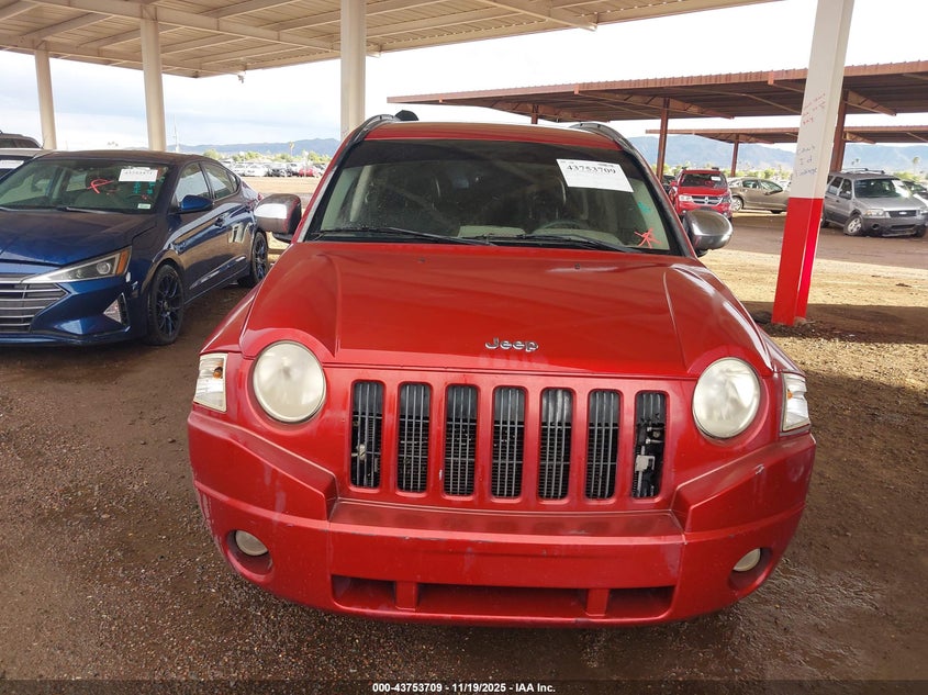 2008 Jeep Compass Sport VIN: 1J8FT47W28D537470 Lot: 43753709