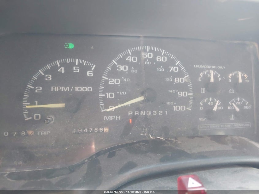 1GCGC33R5YF472320 2000 CHEVROLET C/K photo no. 7