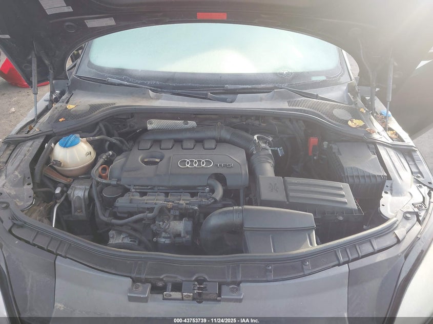 2010 Audi Tt 2.0T Premium VIN: TRUFFAFK7A1015846 Lot: 43753739