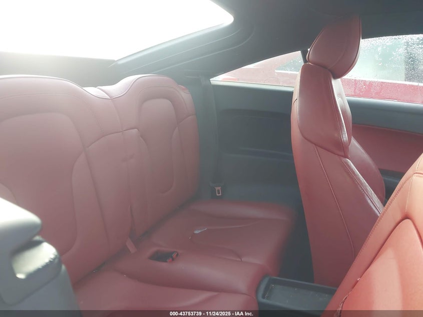 2010 Audi Tt 2.0T Premium VIN: TRUFFAFK7A1015846 Lot: 43753739