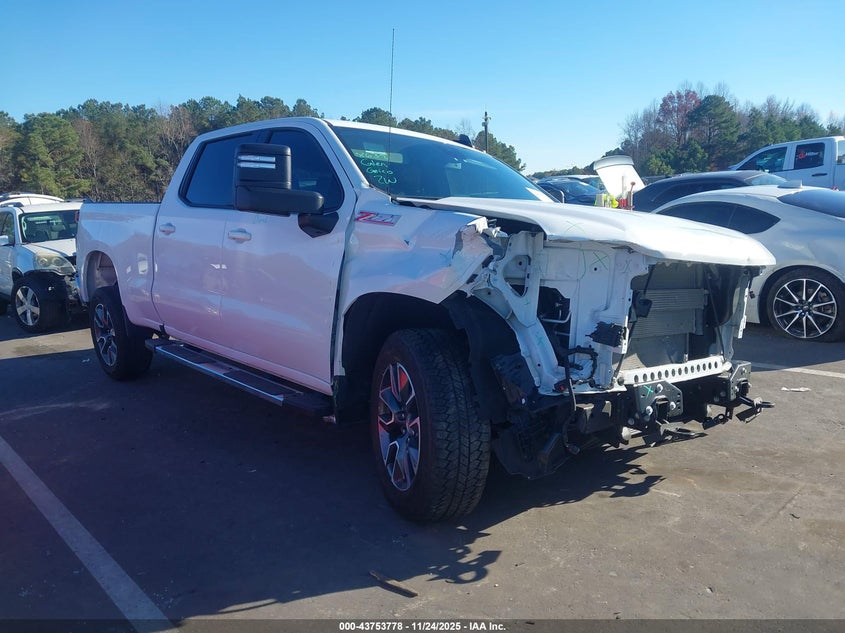 CHEVROLET SILVERADO 1500 4WD STANDARD BED LT