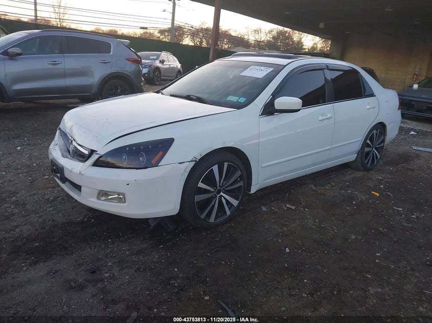 1HGCM56877A002667 2007 HONDA ACCORD photo no. 2