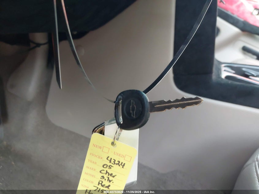 2005 Chevrolet Silverado 1500 Ls VIN: 2GCEC19T351227159 Lot: 43753820