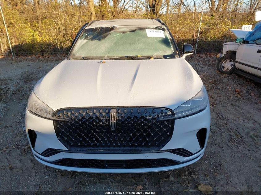 2025 Lincoln Aviator Black Label VIN: 5LM5J9XC1SGL21992 Lot: 43753874