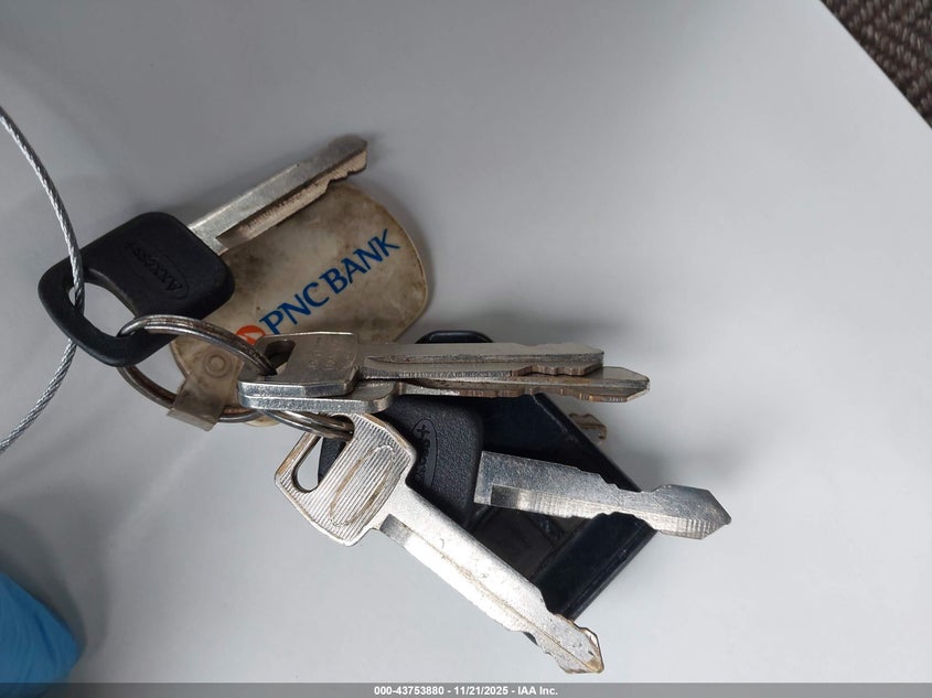 1993 Ford Bronco U100 VIN: 1FMEU15N0PLA51961 Lot: 43753880