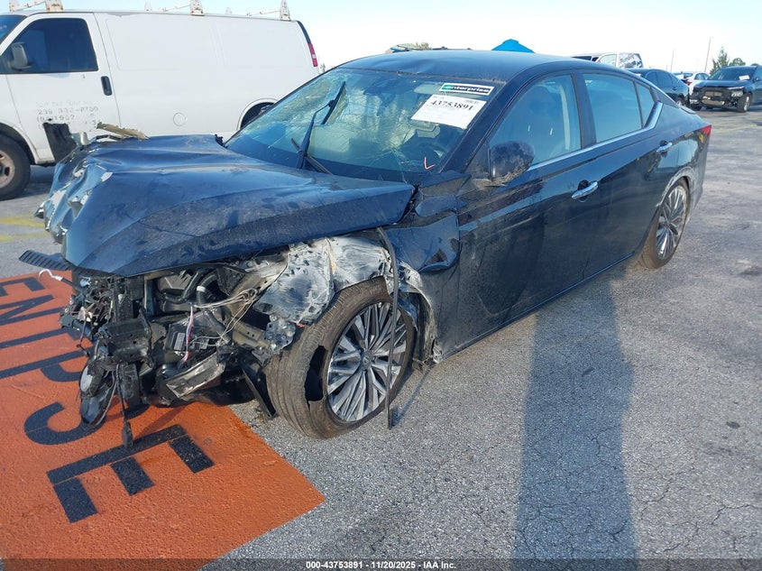 1N4BL4DV8SN401529 2025 NISSAN ALTIMA photo no. 2