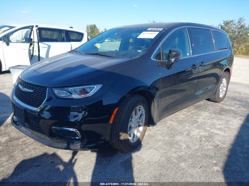 2C4RC1BG8SR593372 2025 CHRYSLER PACIFICA photo no. 2
