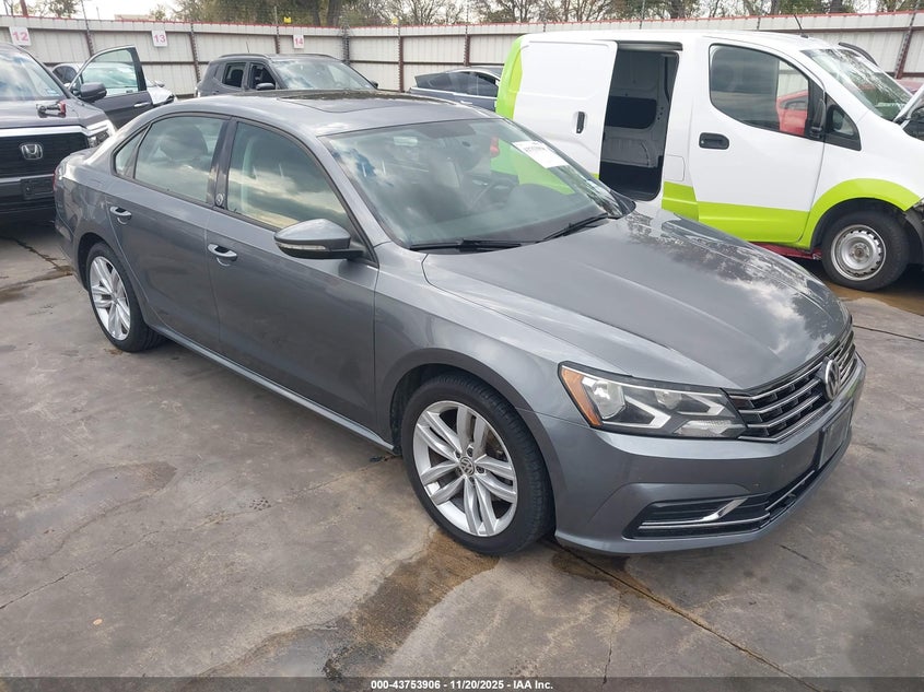 VOLKSWAGEN PASSAT 2.0T WOLFSBURG EDITION