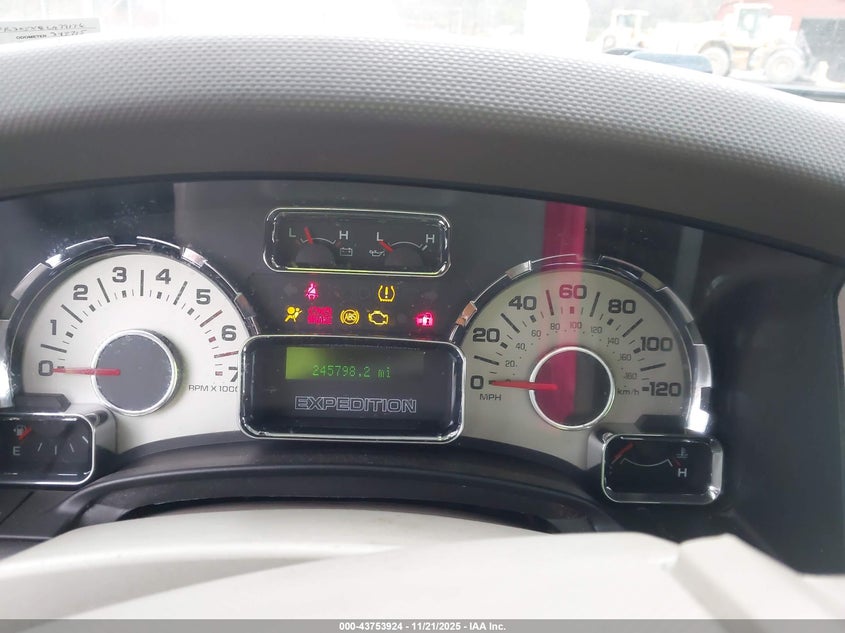 2008 Ford Expedition El Limited VIN: 1FMFK205X8LA79176 Lot: 43753924