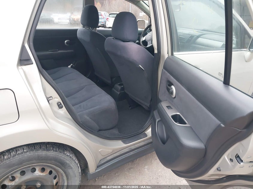 2008 Nissan Versa 1.8S VIN: 3N1BC11E78L397353 Lot: 43754036