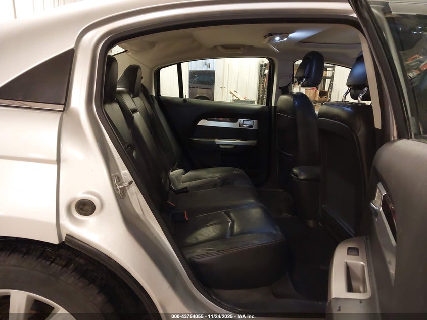 2010 Chrysler Sebring Limited VIN: 1C3CC5FD5AN190768 Lot: 43754055