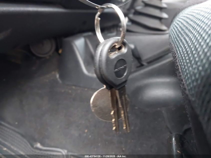 2004 Jeep Wrangler X VIN: 1J4FA39S74P752623 Lot: 43754128