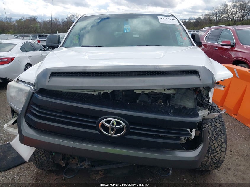 2015 Toyota Tundra Sr 5.7L V8 VIN: 5TFUY5F18FX447716 Lot: 43754148