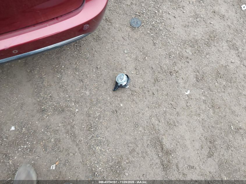 2018 Chrysler Pacifica Touring L VIN: 2C4RC1BGXJR155189 Lot: 43754187