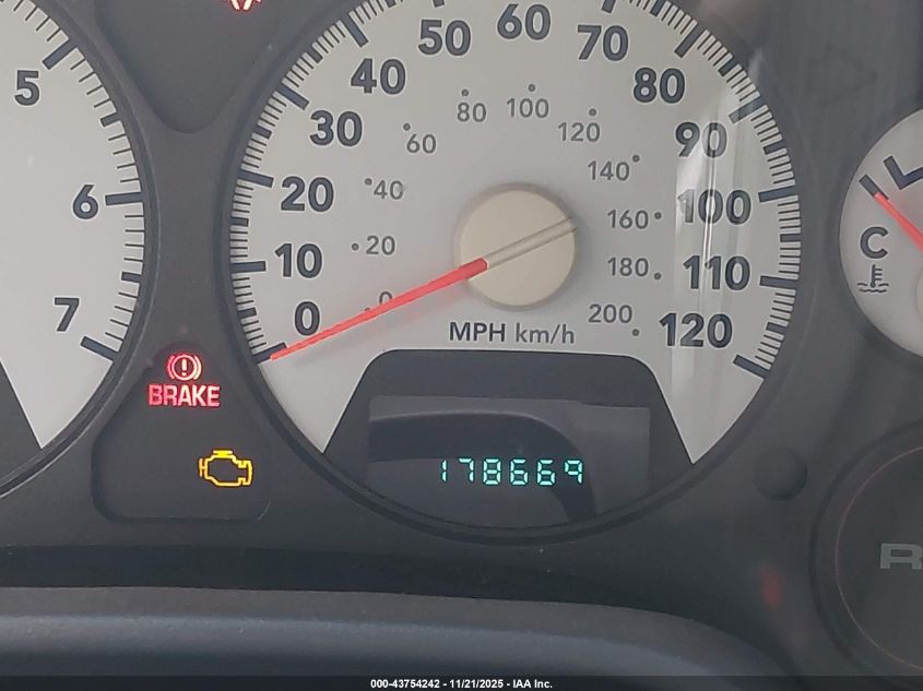 2008 Dodge Ram 1500 St/Sxt VIN: 1D7HA16K88J199132 Lot: 43754242