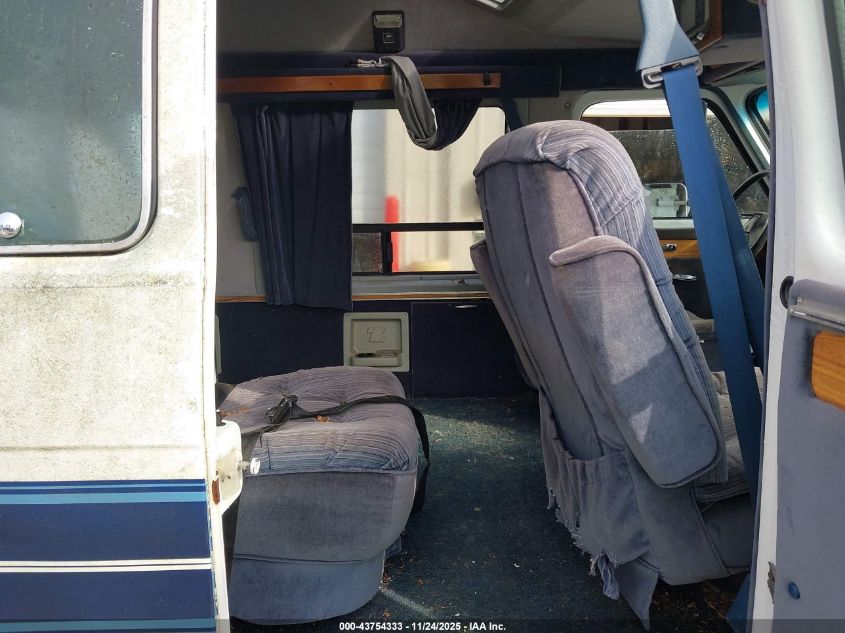 1989 Chevrolet G20 VIN: 1GBEG25KXK7152096 Lot: 43754333