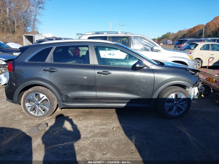 2022 Kia Niro Ev Ex VIN: KNDCC3LG5N5153868 Lot: 43754371