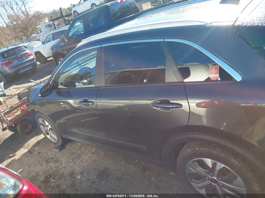 2022 Kia Niro Ev Ex VIN: KNDCC3LG5N5153868 Lot: 43754371