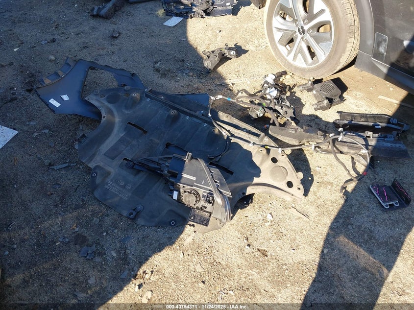 2022 Kia Niro Ev Ex VIN: KNDCC3LG5N5153868 Lot: 43754371