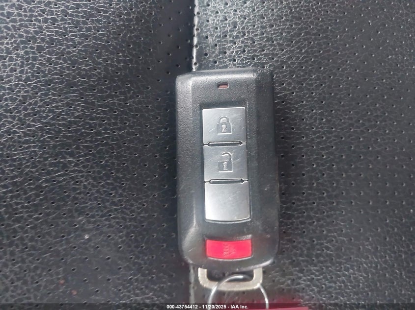 2017 Mitsubishi Outlander Se/Sel VIN: JA4AZ3A35HZ008231 Lot: 43754412