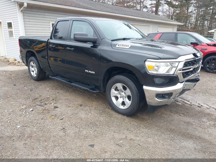 RAM 1500 BIG HORN 4X4 6 4 BOX