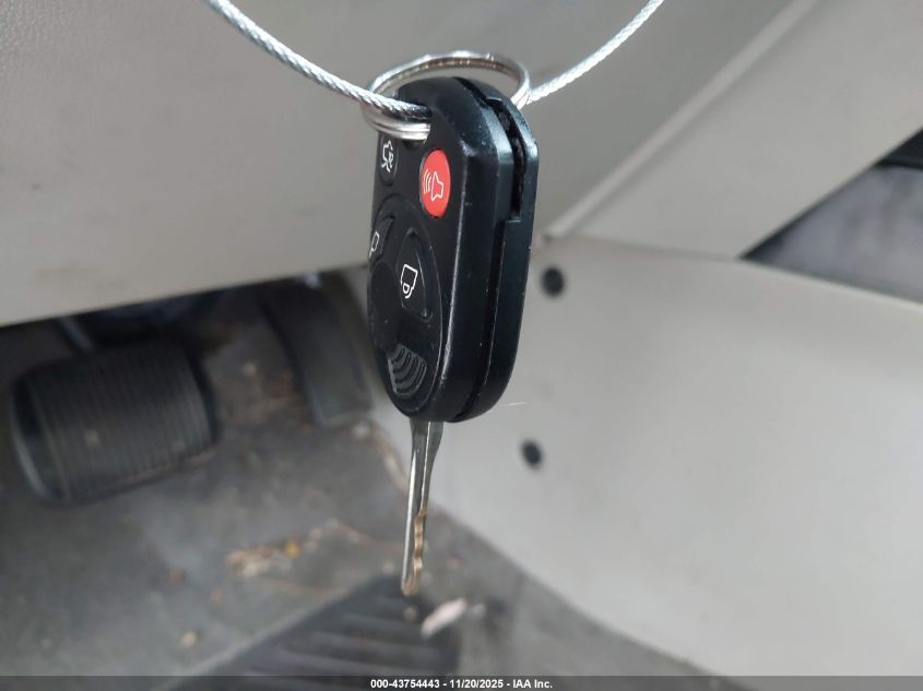 2008 Ford Escape Xls/Xls Manual VIN: 1FMCU02Z38KD67189 Lot: 43754443