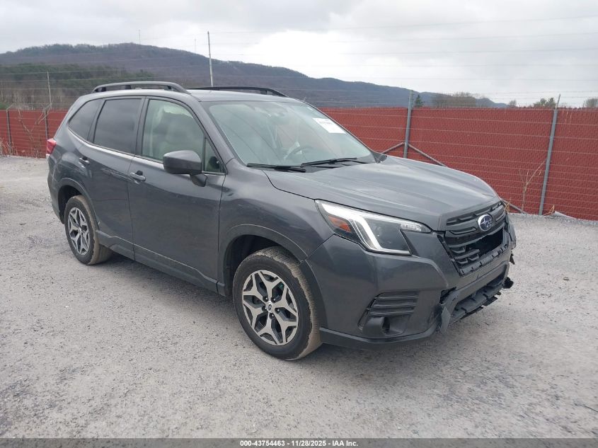 SUBARU FORESTER PREMIUM