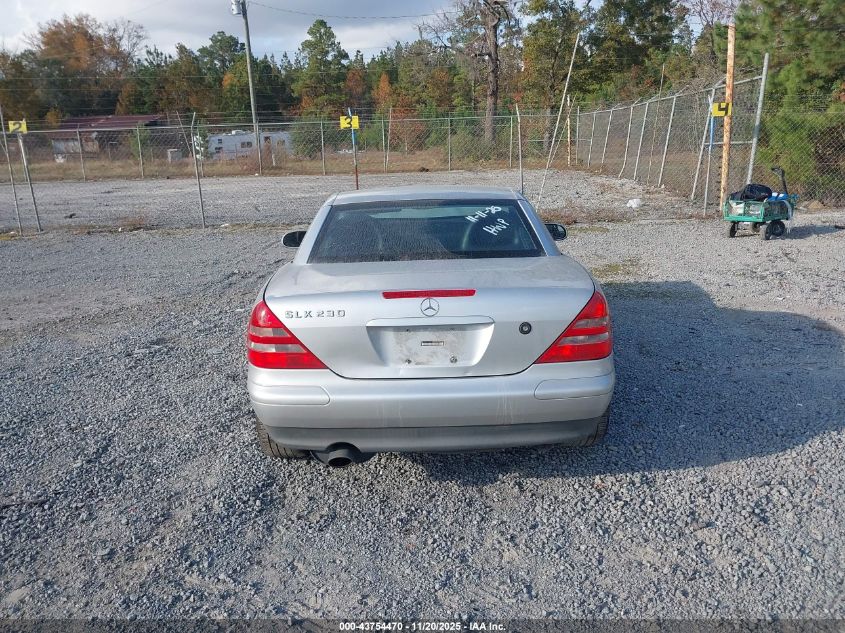 1998 Mercedes-Benz Slk 230 VIN: WDBKK47F6WF013716 Lot: 43754470