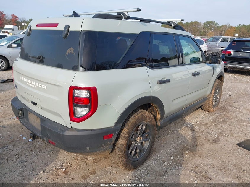 3FMCR9B69NRD19747 2022 FORD BRONCO SPORT photo no. 4