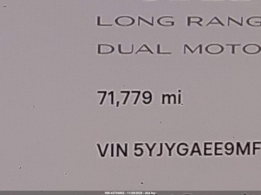 2021 Tesla Model Y Long Range Dual Motor All-Wheel Drive VIN: 5YJYGAEE9MF197606 Lot: 43754502