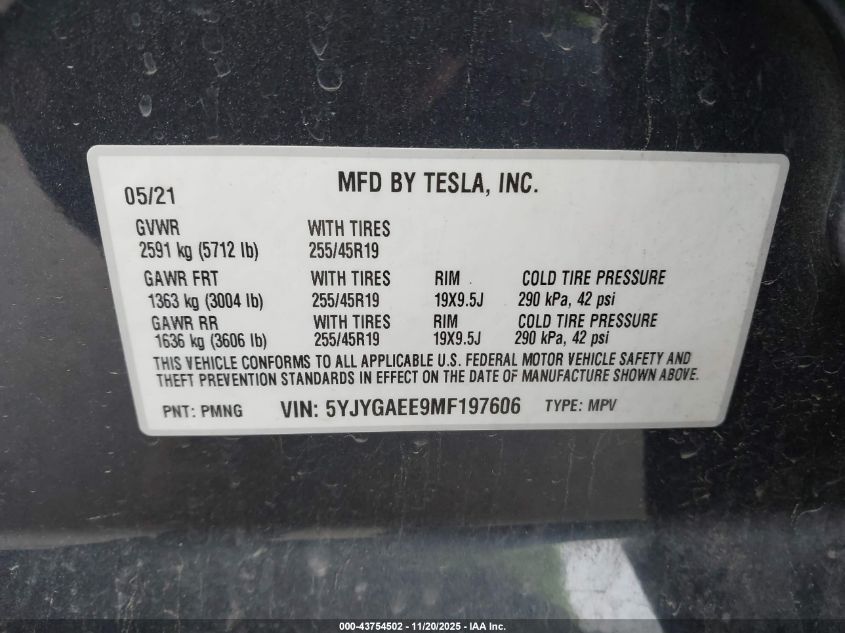 2021 Tesla Model Y Long Range Dual Motor All-Wheel Drive VIN: 5YJYGAEE9MF197606 Lot: 43754502