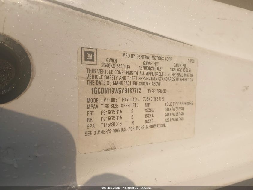 2000 Chevrolet Astro VIN: 1GCDM19W9YB187712 Lot: 43754600