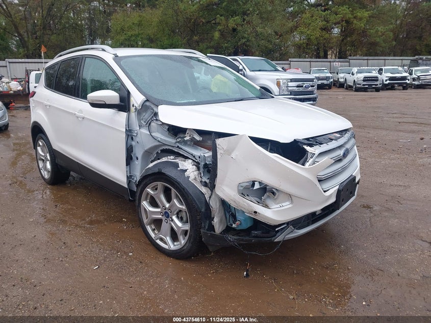 FORD ESCAPE TITANIUM