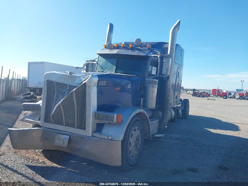 1XP5DB9X95N850952 2005   photo no. 2