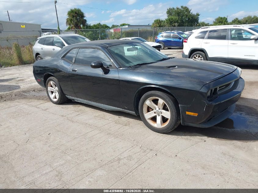 DODGE CHALLENGER SXT