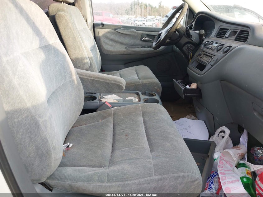 2HKRL1869YH579632 2000 HONDA ODYSSEY photo no. 5