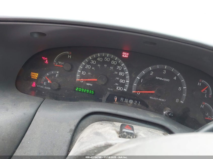 2002 Ford F-150 Lariat/Xlt VIN: 1FTRW08L82KC40280 Lot: 43754788