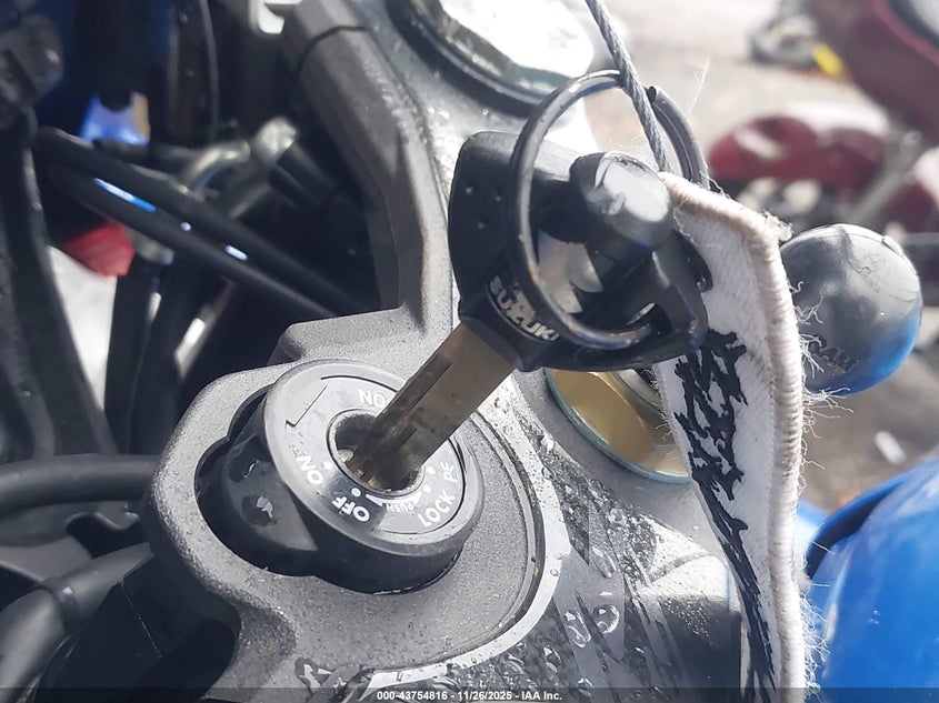 2011 Suzuki Gsx-R600 VIN: JS1GN7FA2B2101969 Lot: 43754816