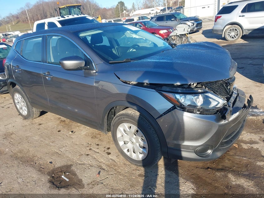 NISSAN ROGUE SPORT S