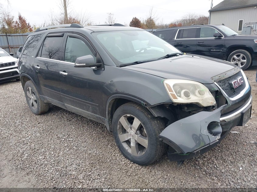 GMC ACADIA SLT-1